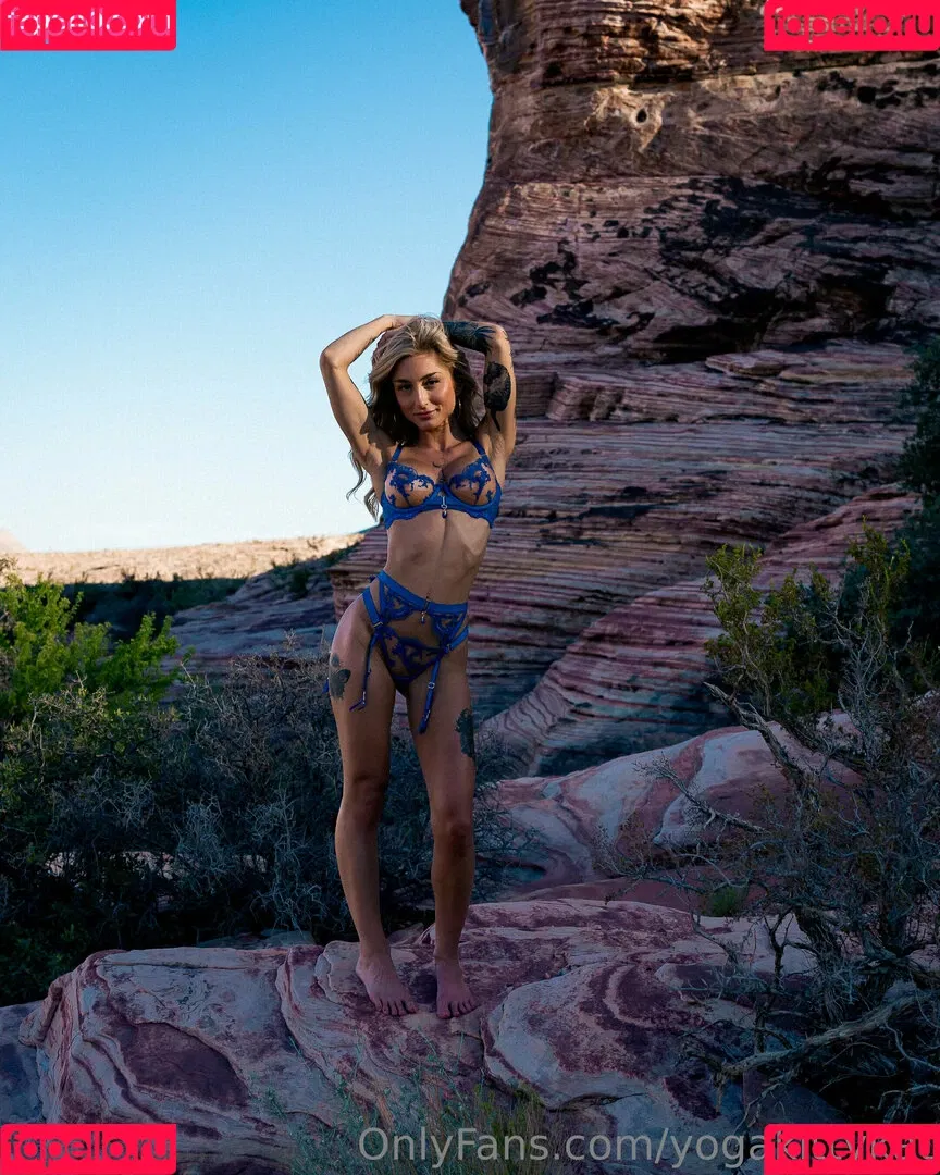 yogakittykat Onlyfans Photo Gallery 