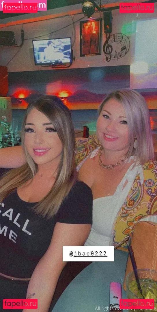 Coziebae Onlyfans Photo Gallery 