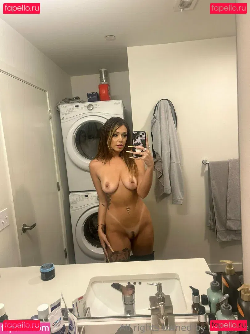 Coziebae Onlyfans Photo Gallery 