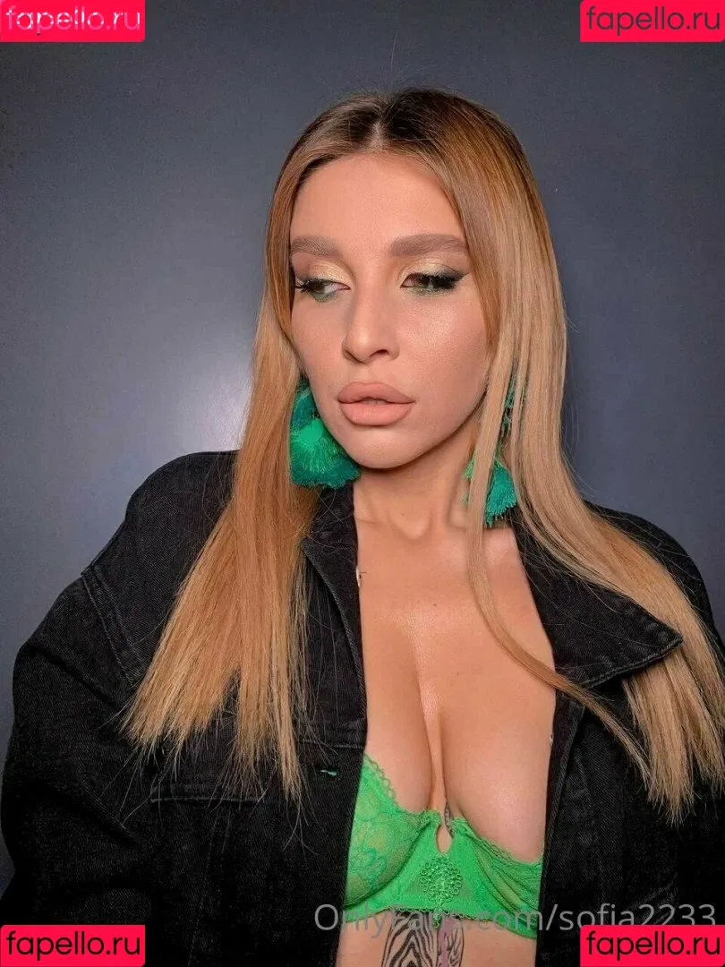 sofia2233 Onlyfans Photo Gallery 