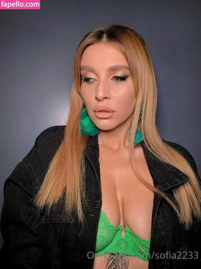 sofia2233 Onlyfans Photo Gallery 