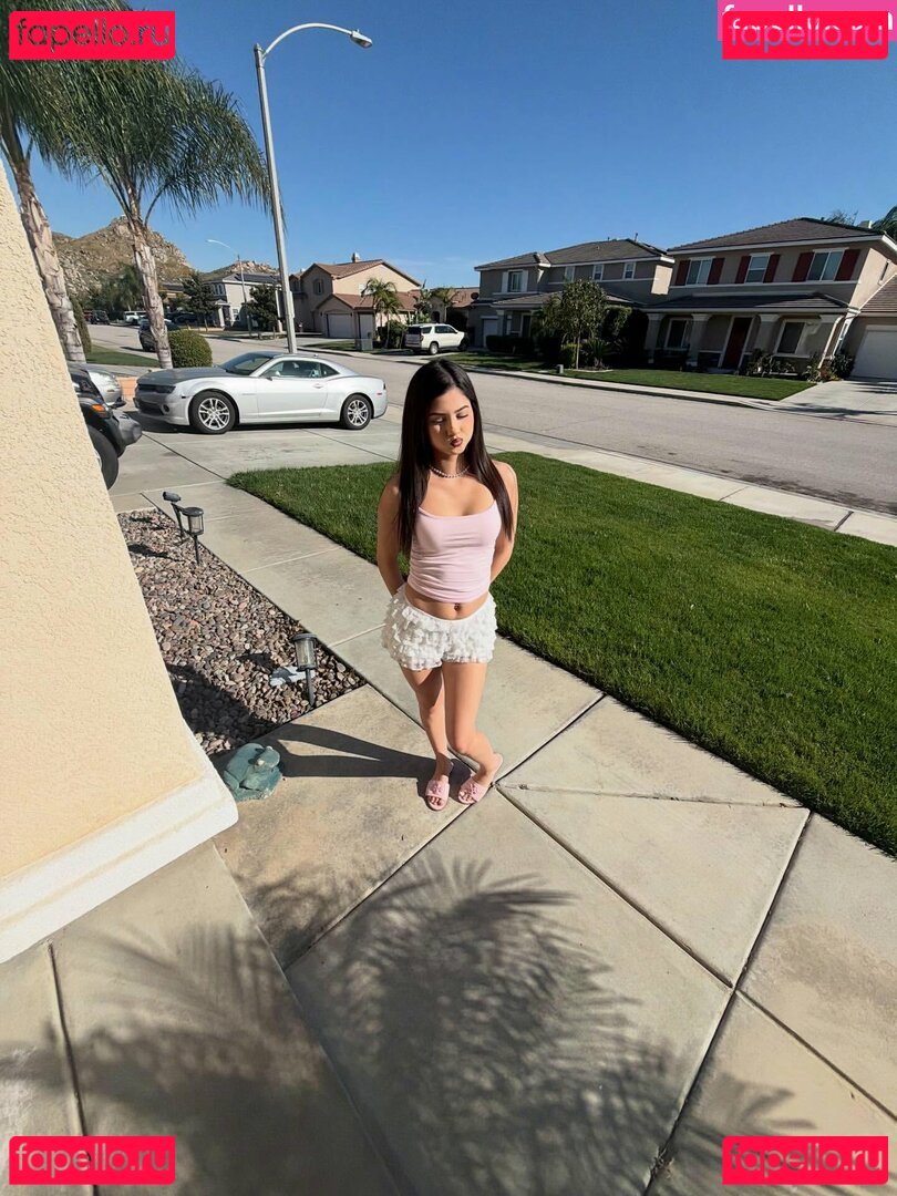 Emyybaby Nude Onlyfans Photo 3