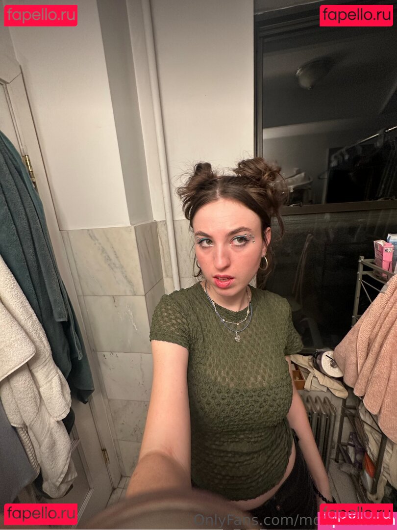 Comedian Nude Onlyfans Photo 6