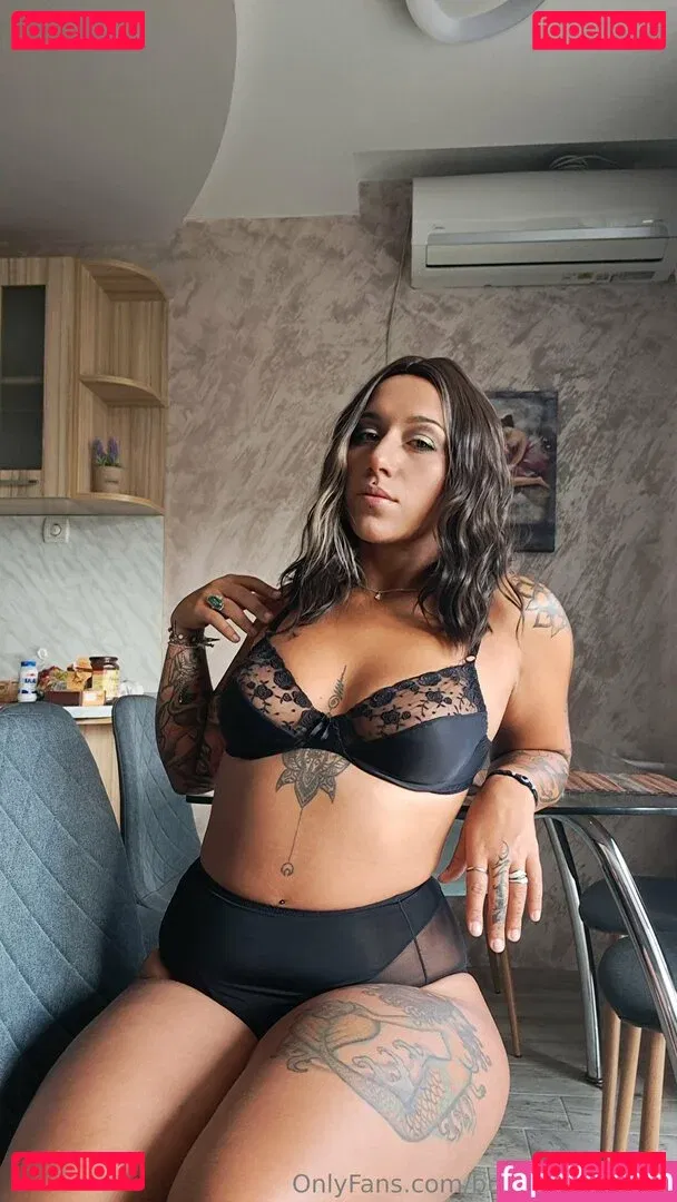 bubblybuumfree Onlyfans Photo Gallery 