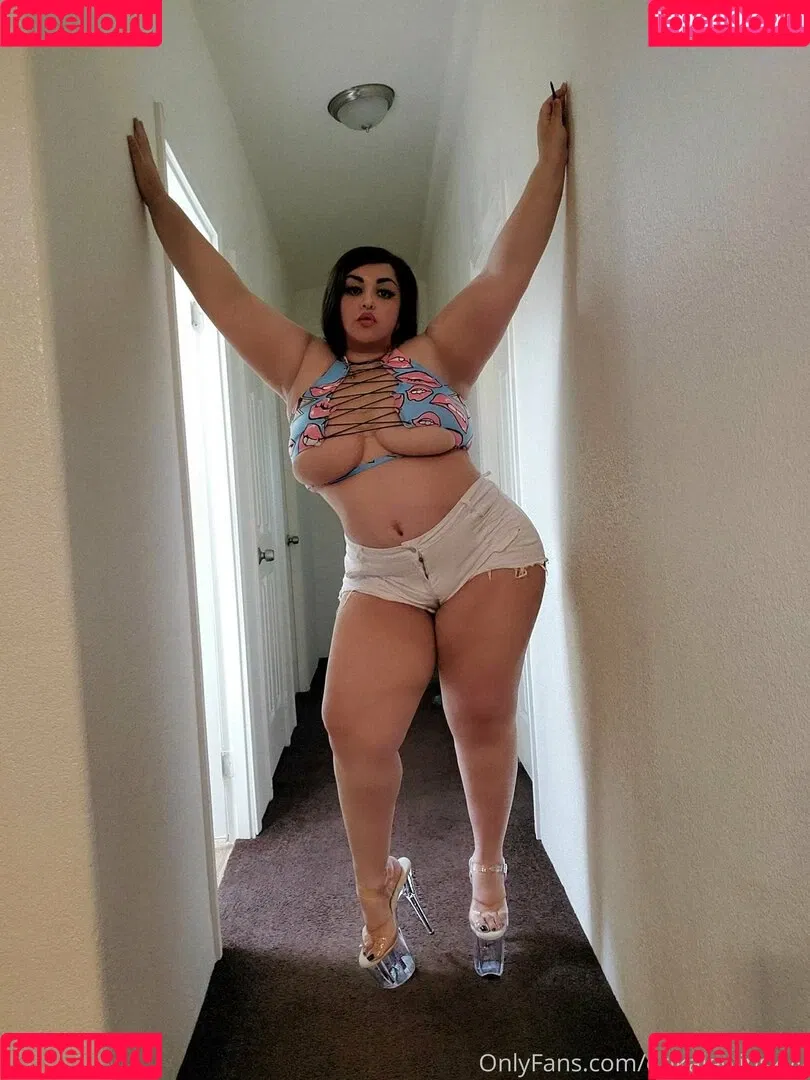 erikalewinskyy Onlyfans Photo Gallery 