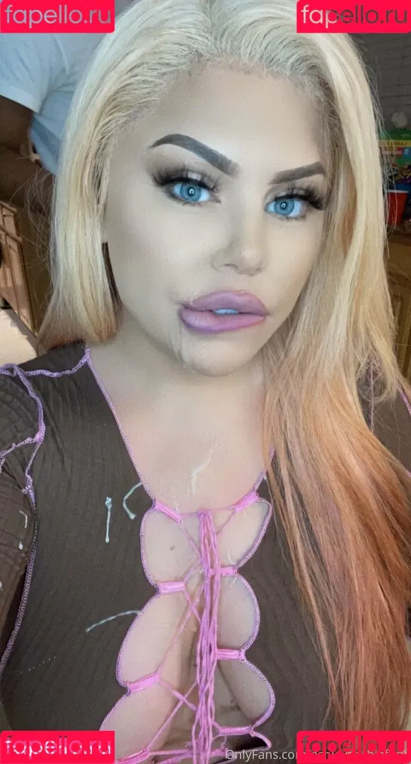 ashleybarbiefans Onlyfans Photo Gallery 