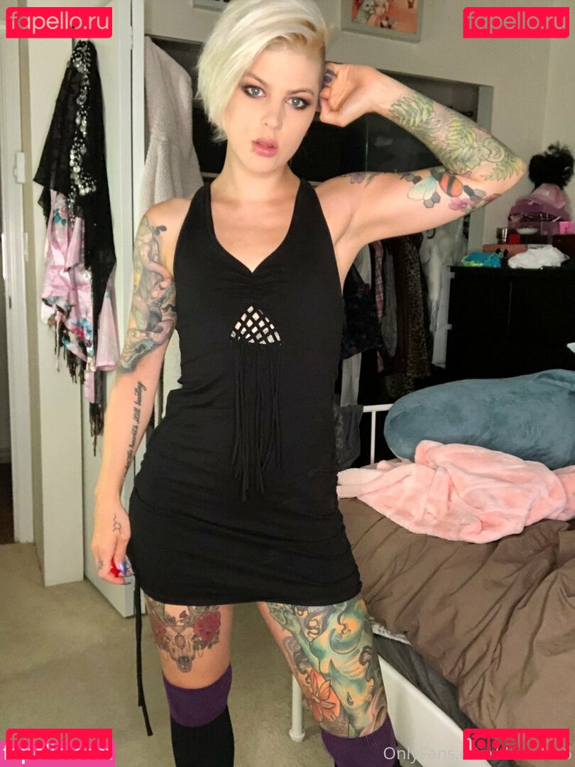 dicentra6 Nude Onlyfans Photo 33