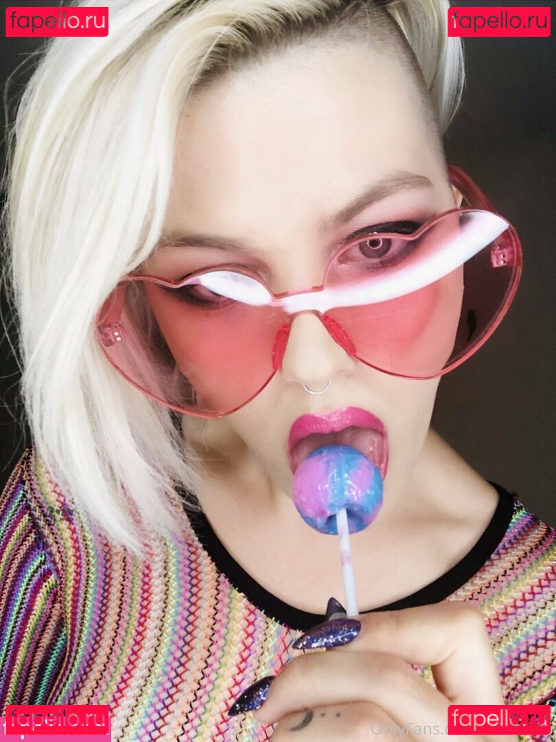dicentra6 Nude Onlyfans Photo 9