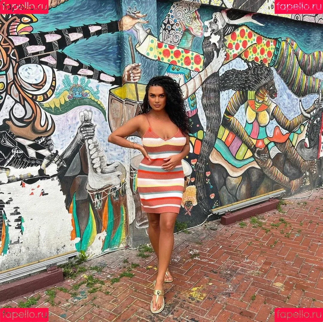 Joy Taylor Onlyfans Photo Gallery 