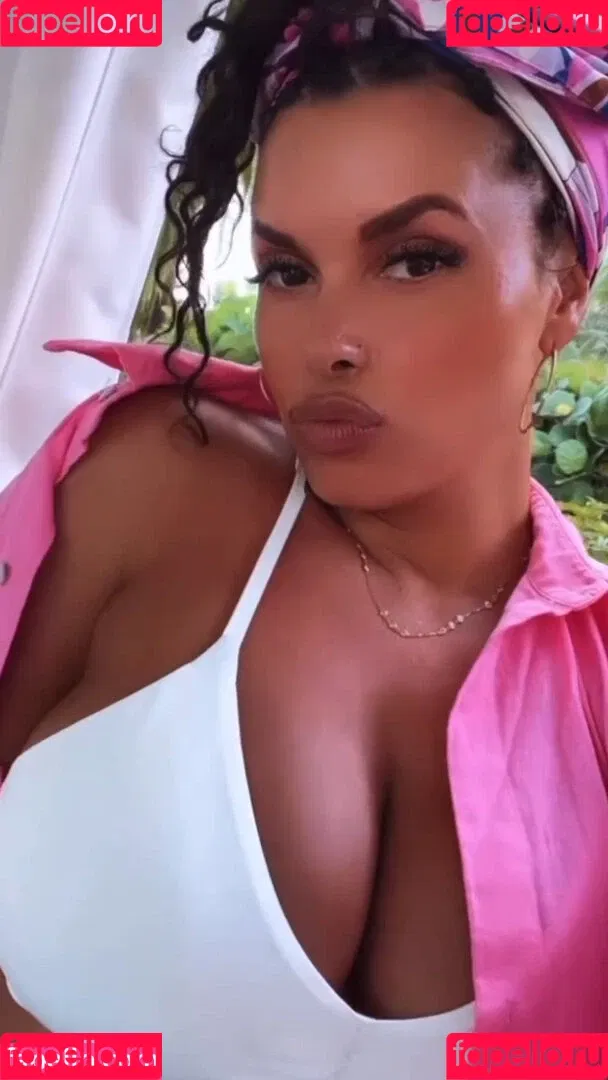 Joy Taylor Onlyfans Photo Gallery 