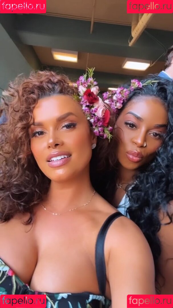 Joy Taylor Onlyfans Photo Gallery 