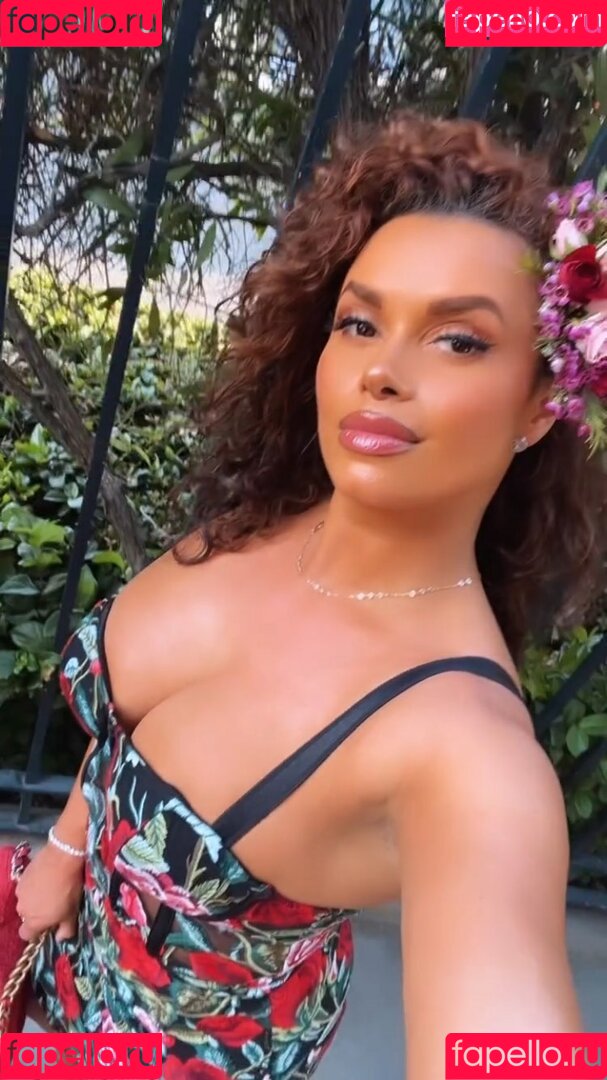 Joy Taylor Onlyfans Photo Gallery 