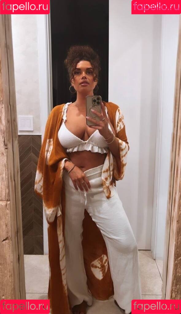 Joy Taylor Onlyfans Photo Gallery 