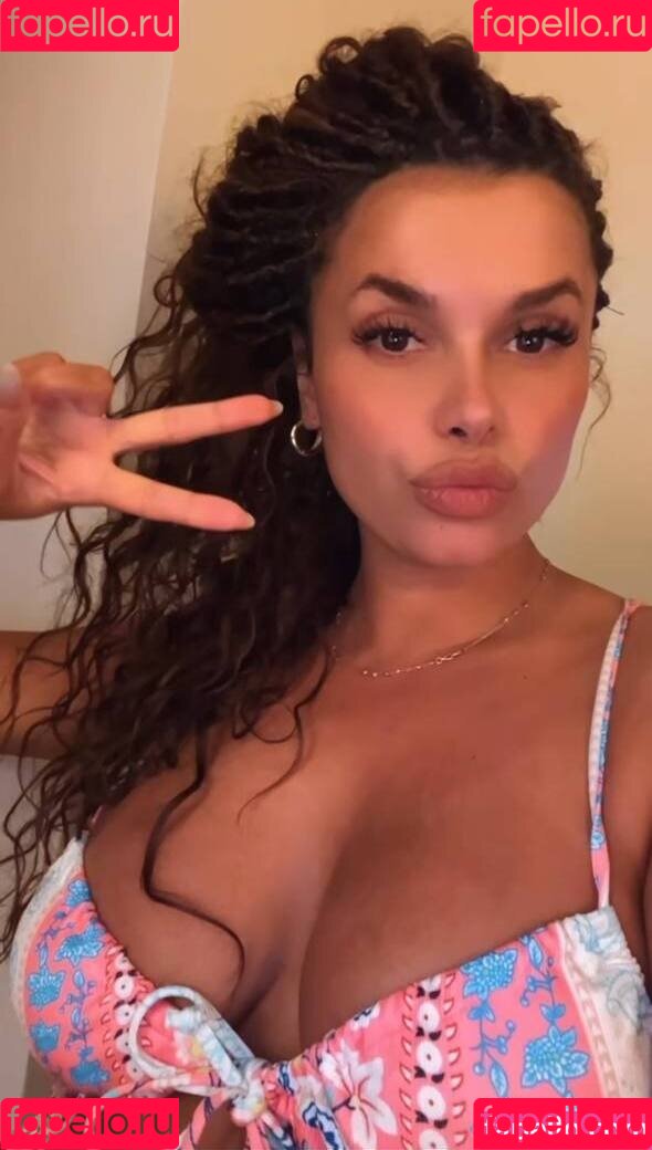 Joy Taylor Onlyfans Photo Gallery 