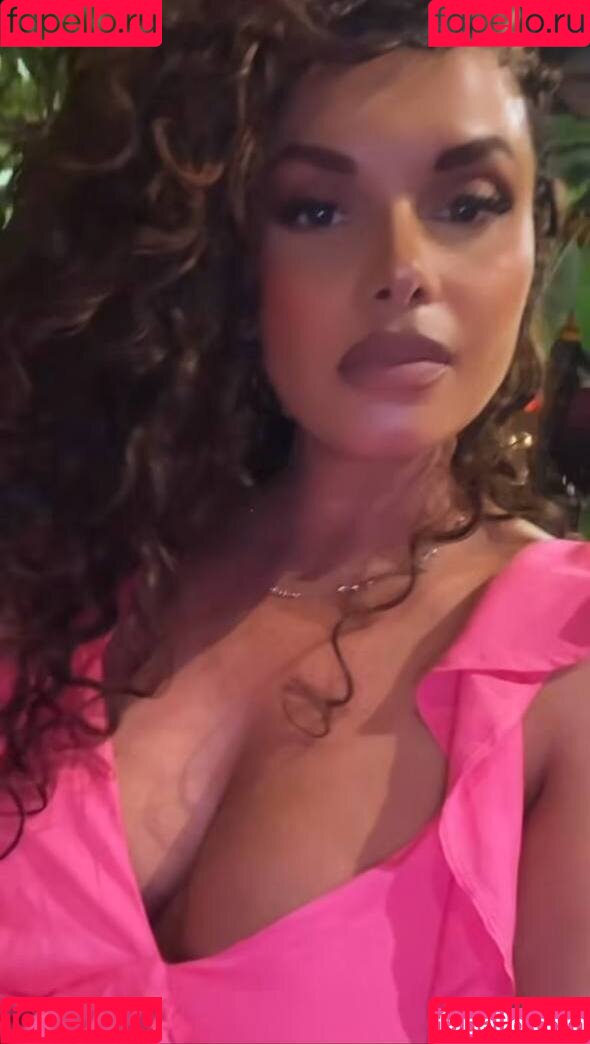 Joy Taylor Onlyfans Photo Gallery 