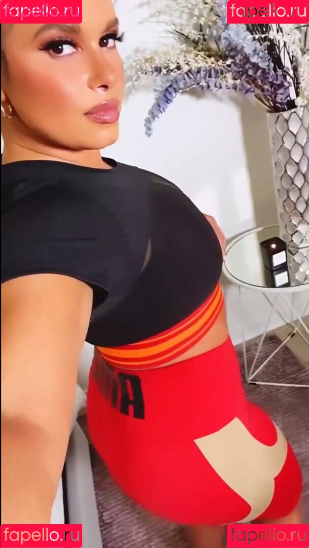 Joy Taylor Onlyfans Photo Gallery 