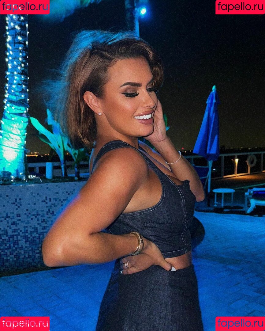 Joy Taylor Onlyfans Photo Gallery 