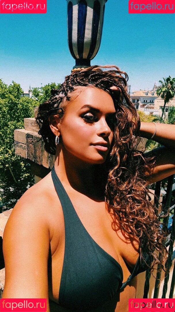 Joy Taylor Onlyfans Photo Gallery 