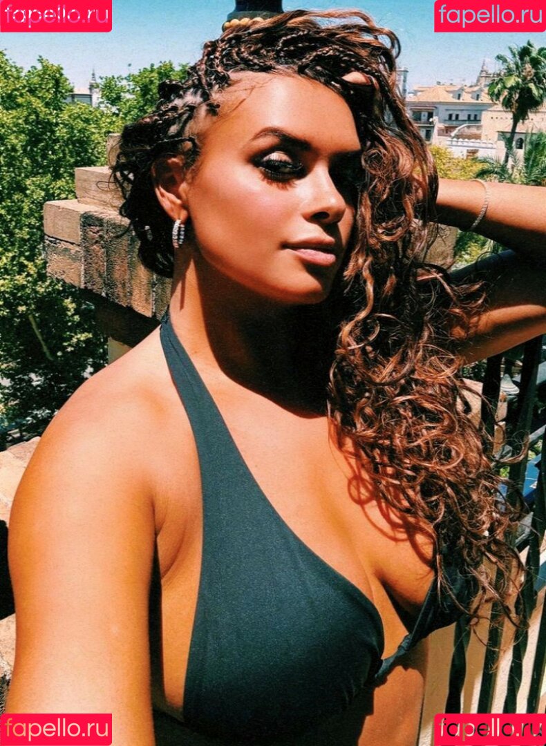 Joy Taylor Onlyfans Photo Gallery 