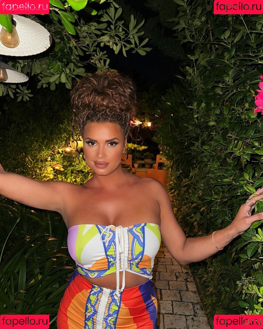 Joy Taylor Onlyfans Photo Gallery 