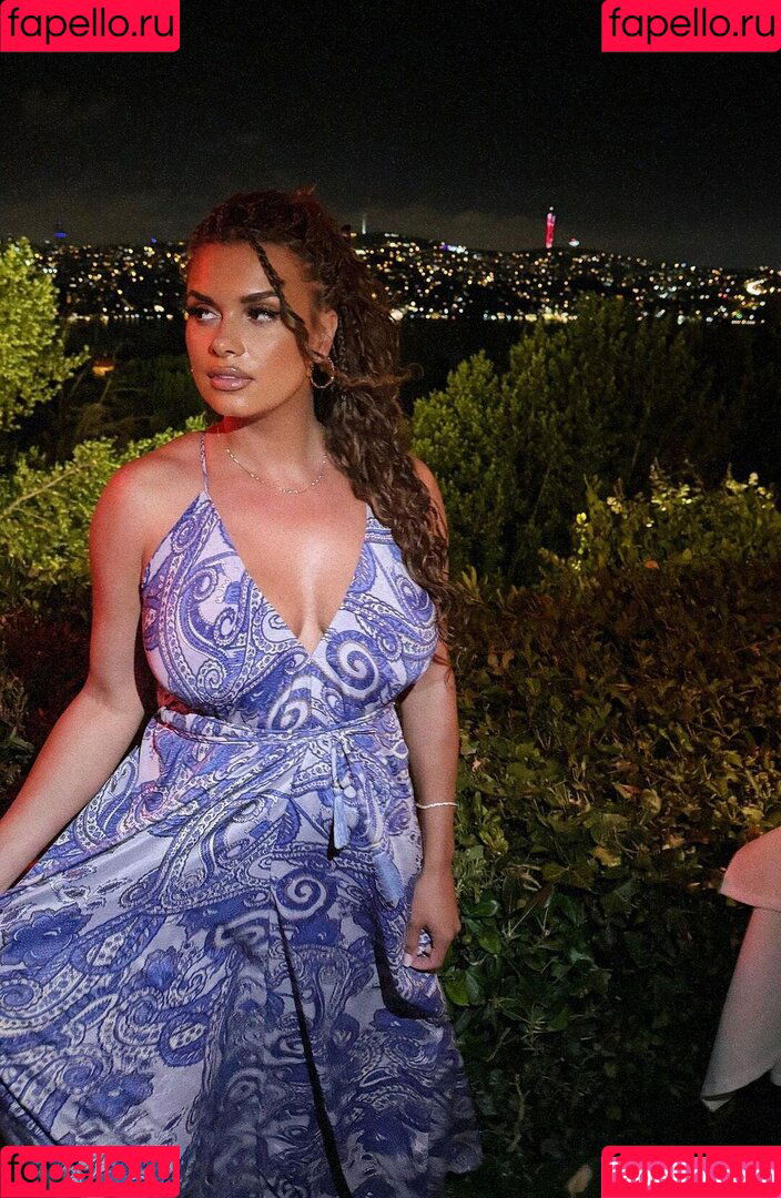 Joy Taylor Onlyfans Photo Gallery 