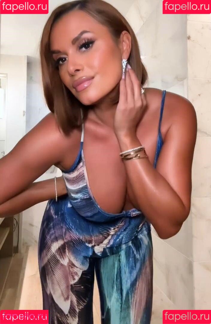 Joy Taylor Onlyfans Photo Gallery 