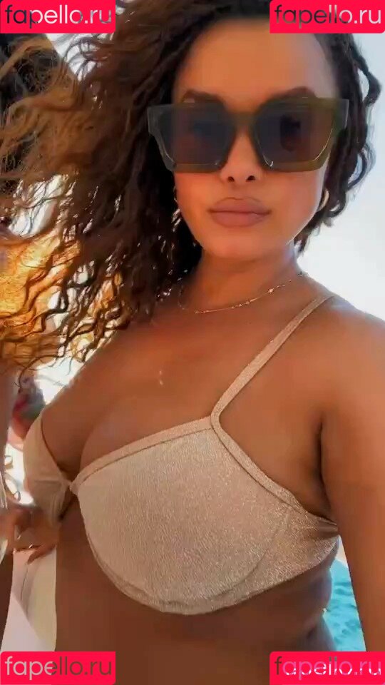 Joy Taylor Onlyfans Photo Gallery 