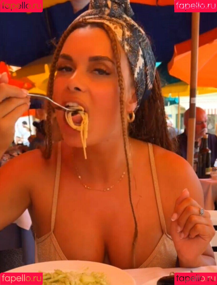 Joy Taylor Onlyfans Photo Gallery 