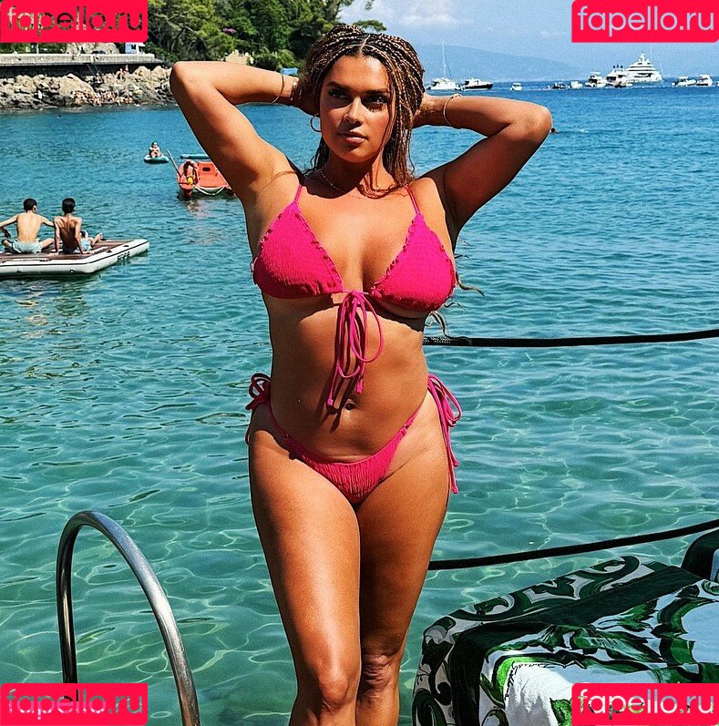 Joy Taylor Onlyfans Photo Gallery 