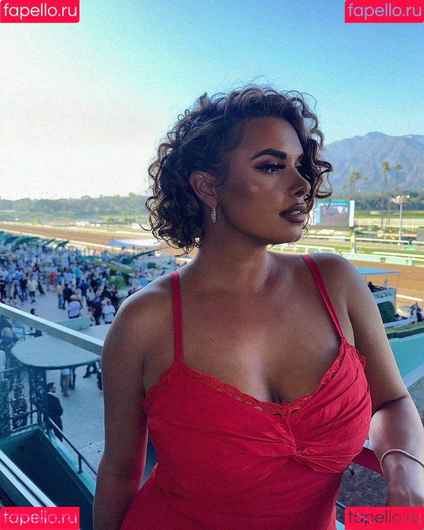 Joy Taylor Onlyfans Photo Gallery 