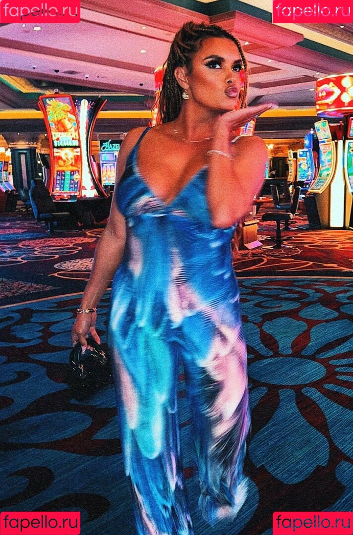 Joy Taylor Onlyfans Photo Gallery 