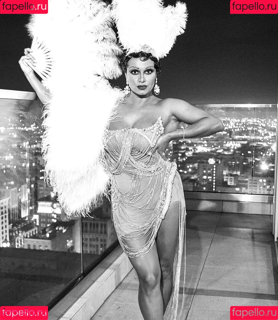 Joy Taylor Onlyfans Photo Gallery 