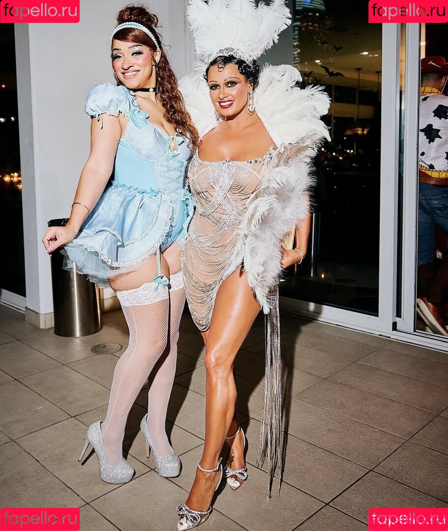 Joy Taylor Onlyfans Photo Gallery 