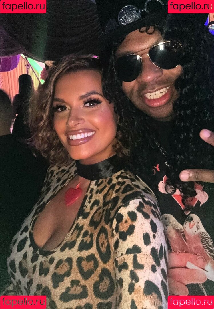 Joy Taylor Onlyfans Photo Gallery 