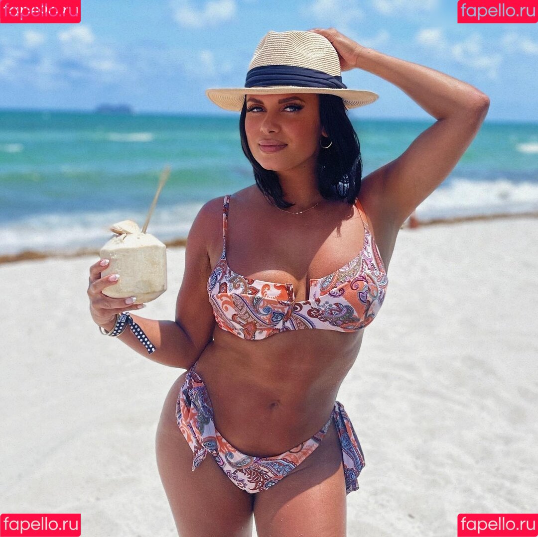 Joy Taylor Onlyfans Photo Gallery 