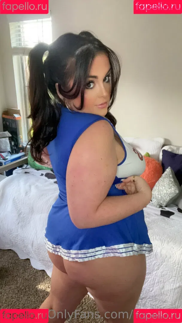 peachtv Onlyfans Photo Gallery 