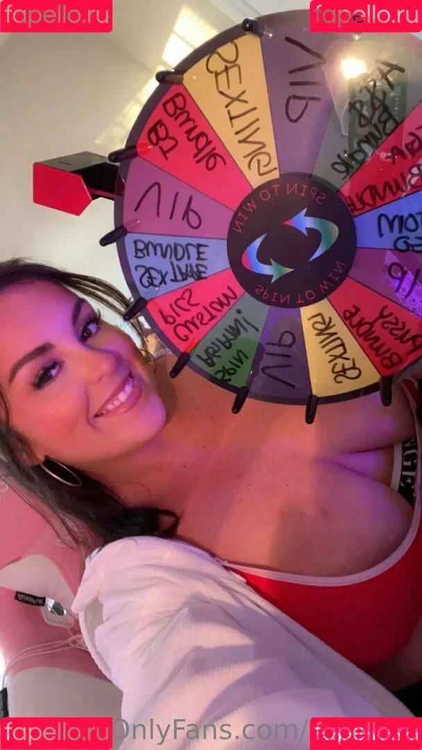 peachtv Onlyfans Photo Gallery 