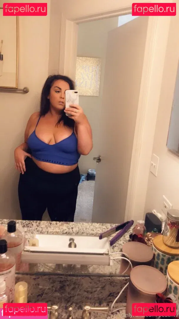 peachtv Onlyfans Photo Gallery 