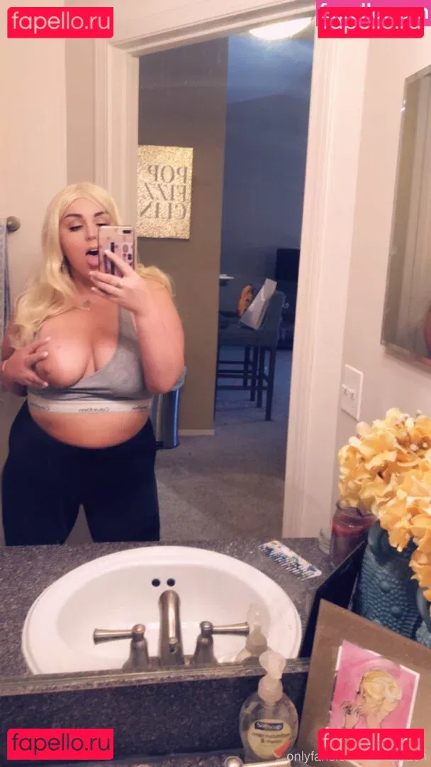 peachtv Onlyfans Photo Gallery 