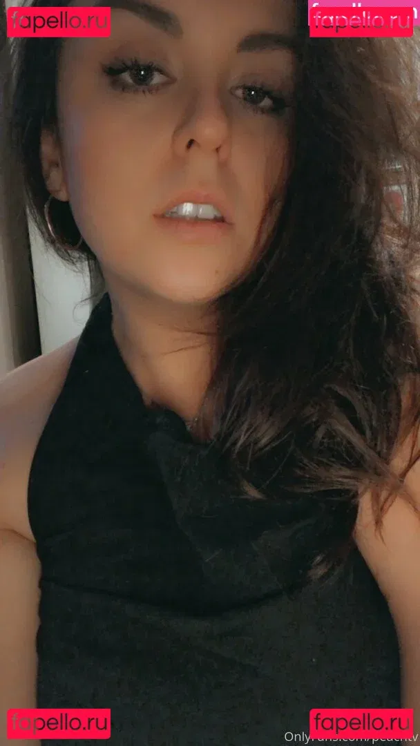 peachtv Onlyfans Photo Gallery 