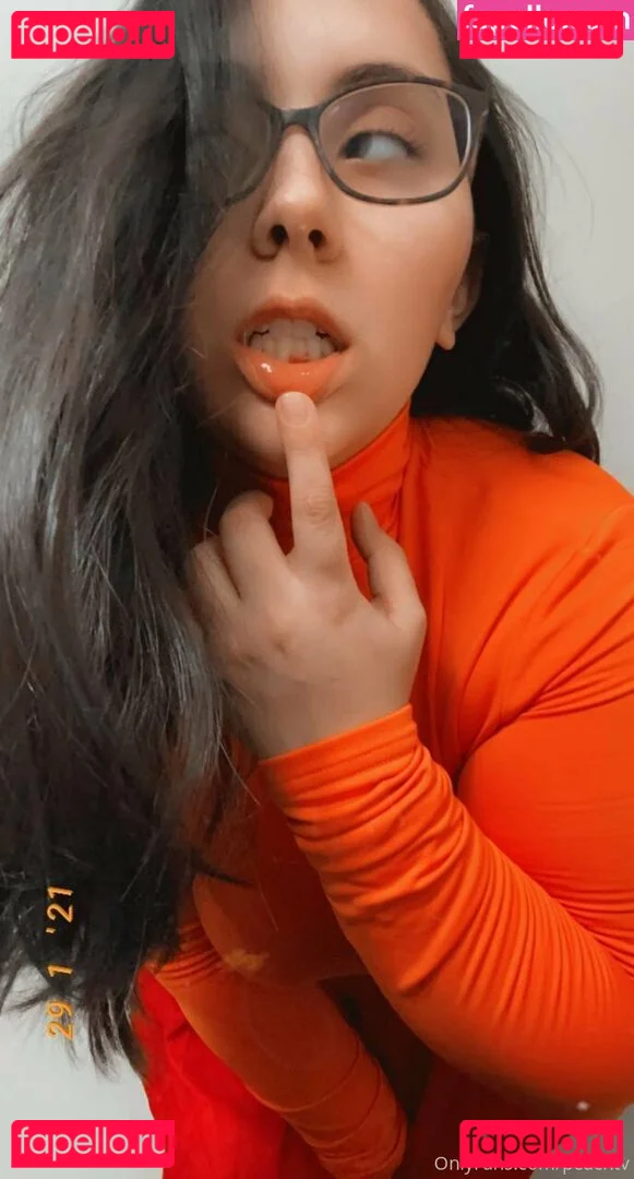peachtv Onlyfans Photo Gallery 
