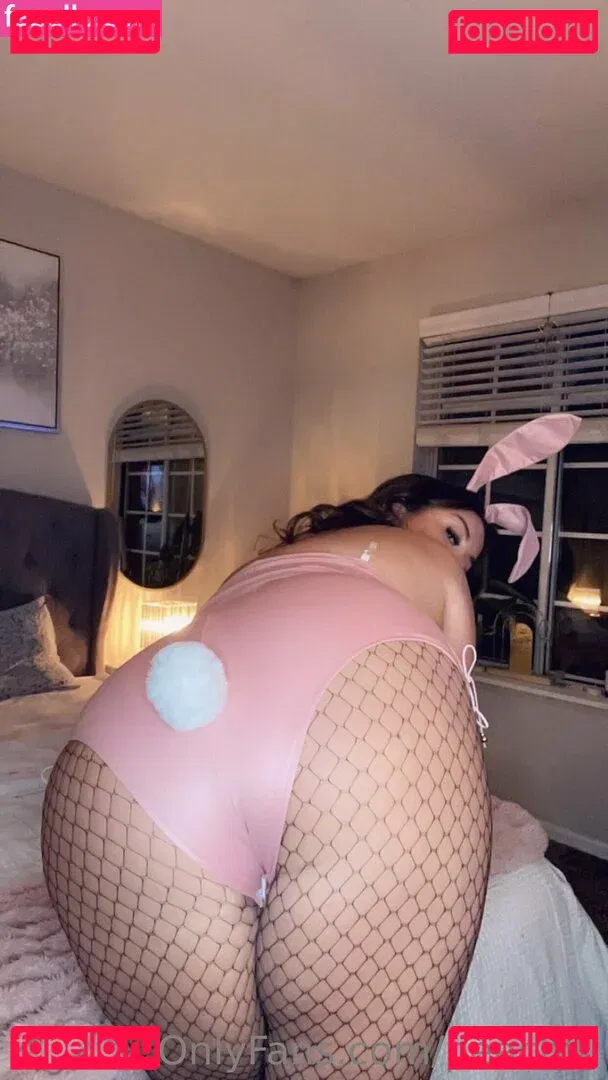 peachtv Onlyfans Photo Gallery 