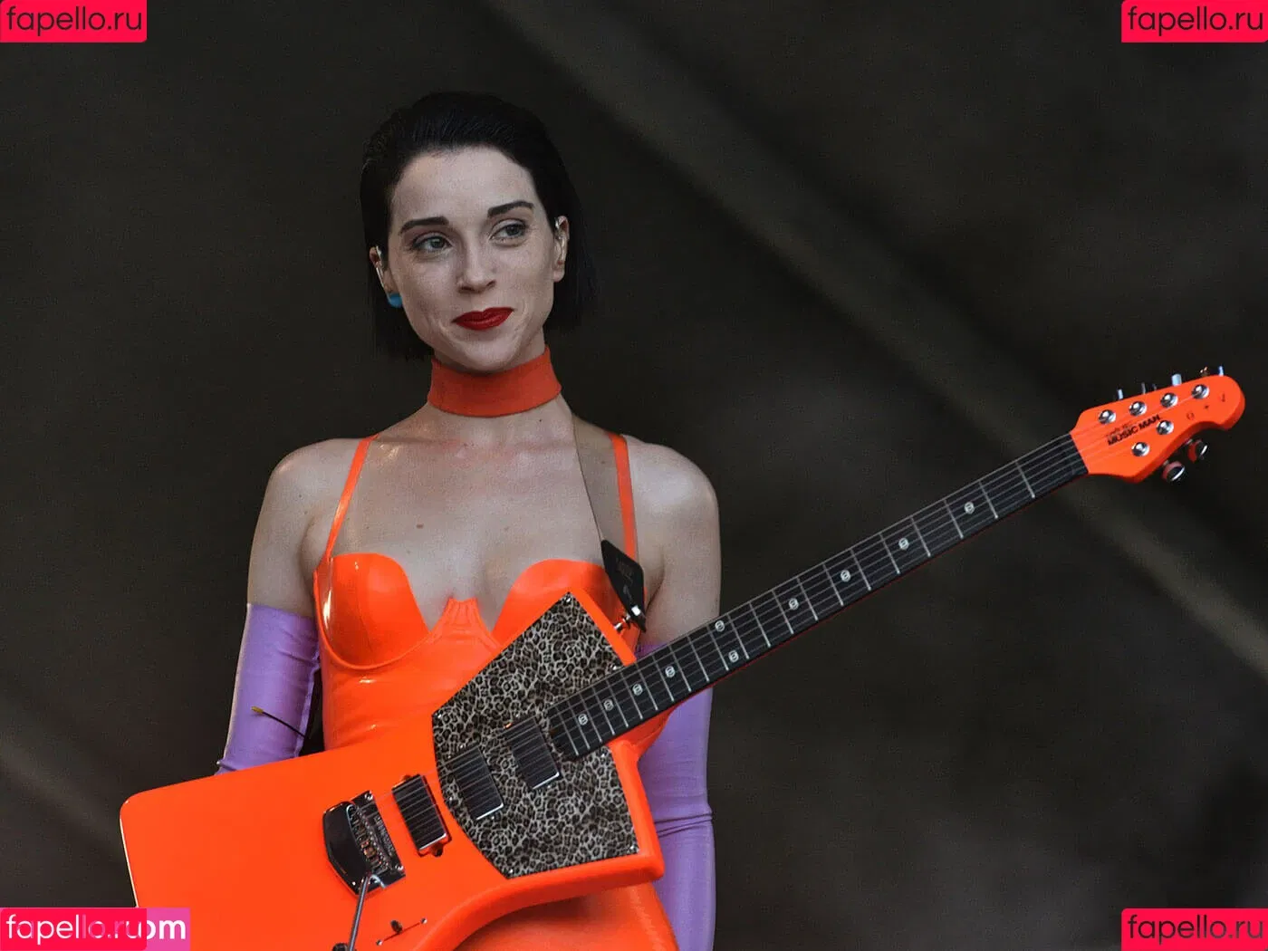 St Vincent Onlyfans Photo Gallery 