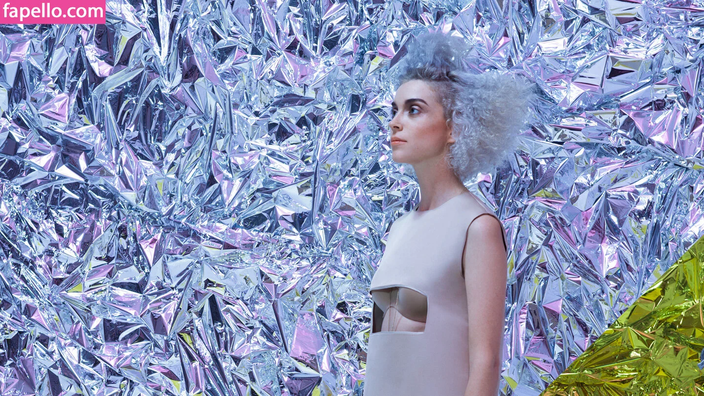 St Vincent Onlyfans Photo Gallery 