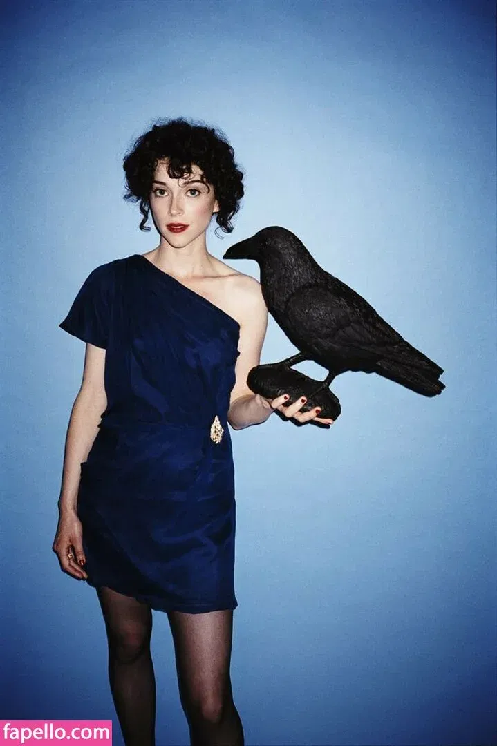 St Vincent Onlyfans Photo Gallery 
