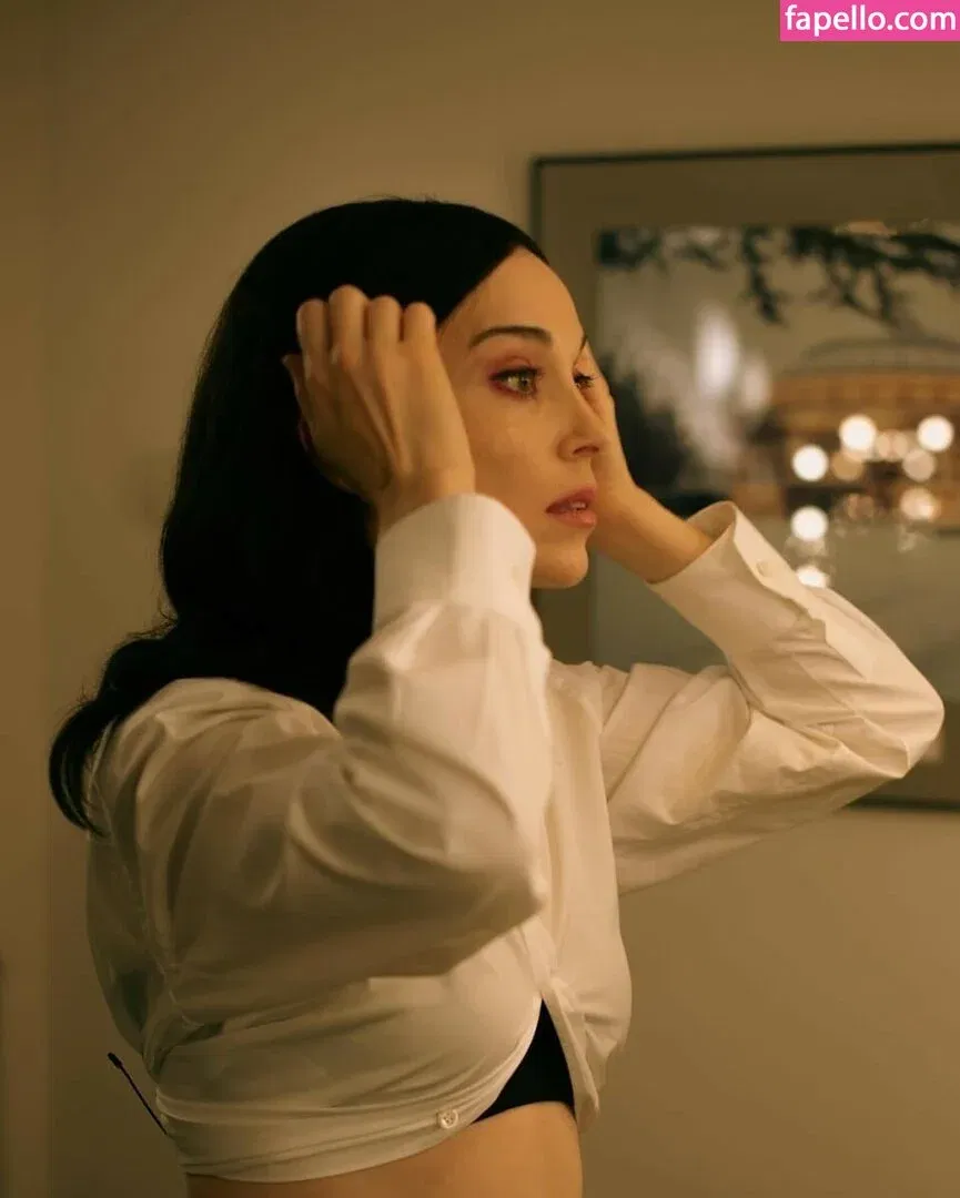 St Vincent Onlyfans Photo Gallery 