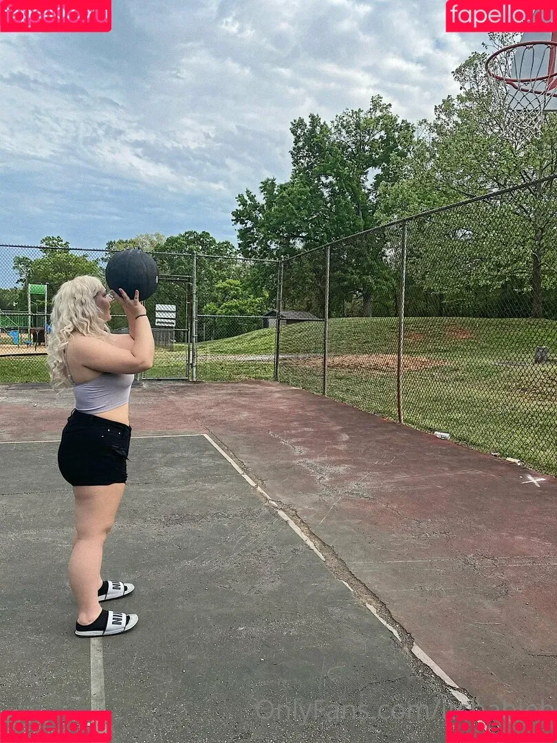 itsbabieh Onlyfans Photo Gallery 