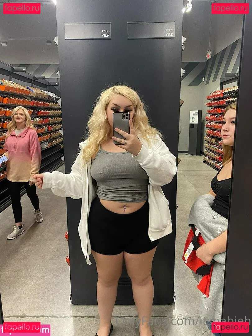 itsbabieh Onlyfans Photo Gallery 