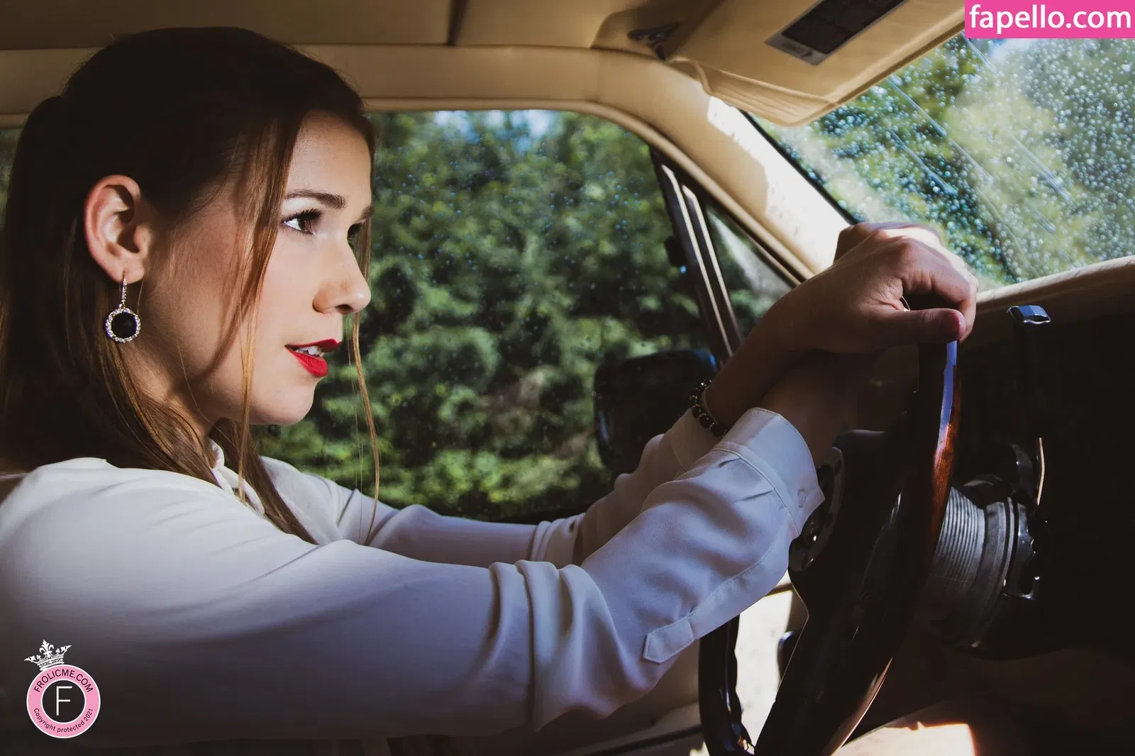 Frolicme Onlyfans Photo Gallery 