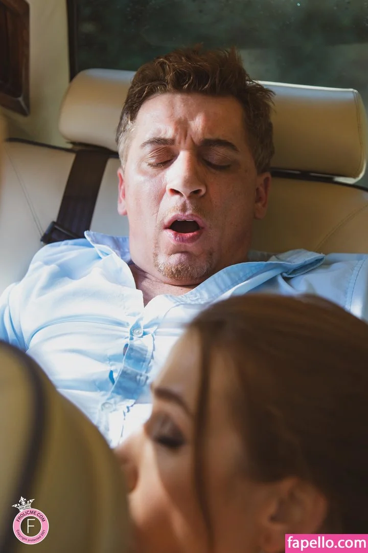 Frolicme Onlyfans Photo Gallery 